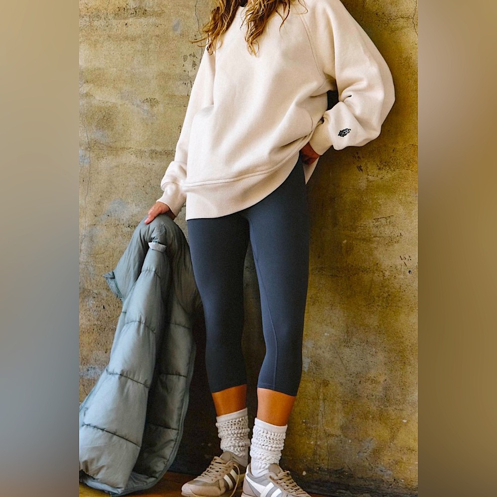 FP Movement A Cut Above Crew // Free People // NWT // Sweatshirt // Pullover - Picture 8 of 10